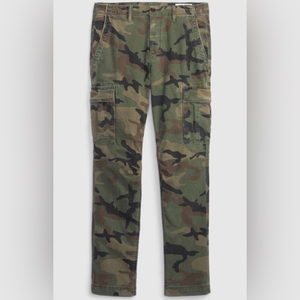 Men's Camo Cargo Pants - Green : GAP